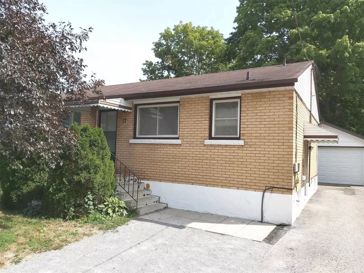 Barrie, ON L4M 2H2,17 Gunn ST #Lower