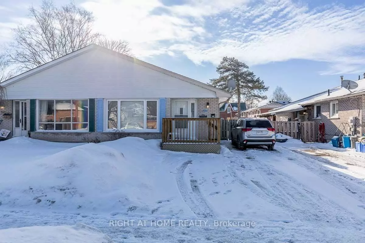 Simcoe, ON L4M 2T8,169A Rose ST #Lower