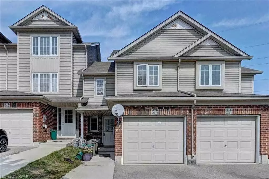 Kitchener, ON N2E 4J5,219 Red Clover CT