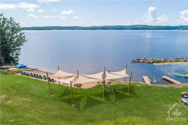 Calabogie, ON K0J 1H0,5253 CALABOGIE RD