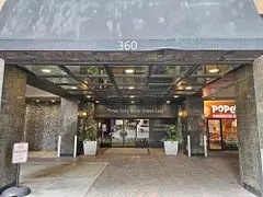 Toronto C09, ON M2R 3W7,360 Bloor ST E #511