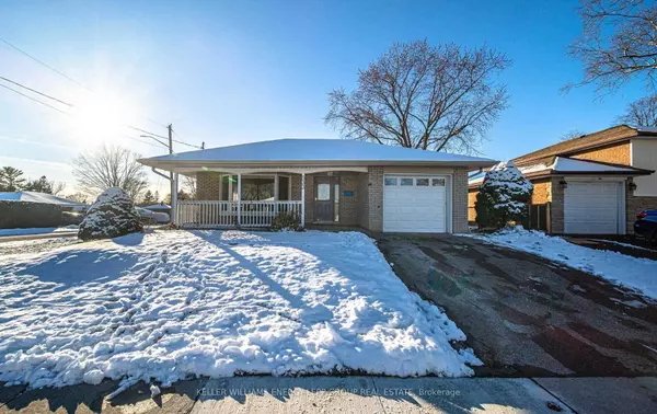 Whitby, ON L1N 2A8,933 Crocus CRES