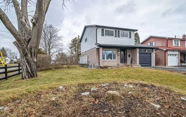 Pickering, ON L1W 2Y1,948 Cecylia CT