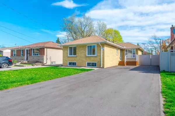 Richmond Hill, ON L4C 2N1,24 Cartier CRES #Main Fl