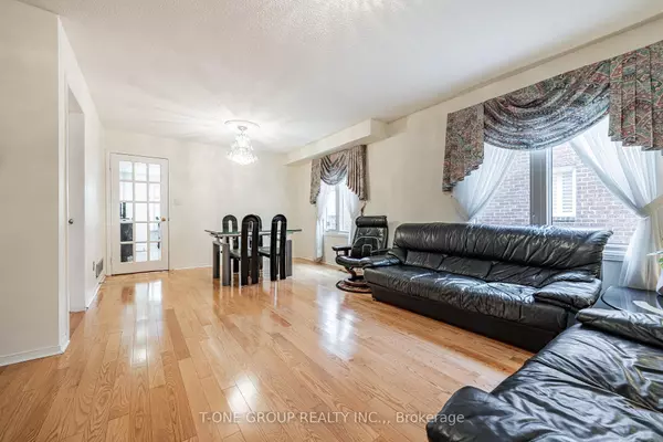 Markham, ON L3P 6Y3,25 Bendamere CRES