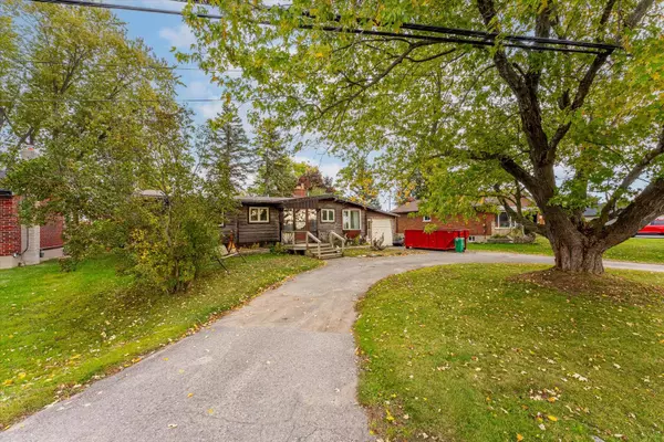 Otonabee-south Monaghan, ON K9J 6Y3,3987 Wallace Point RD