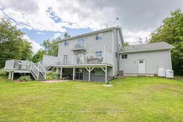 South Frontenac, ON K0H 1V0,4665 GARRISON CT