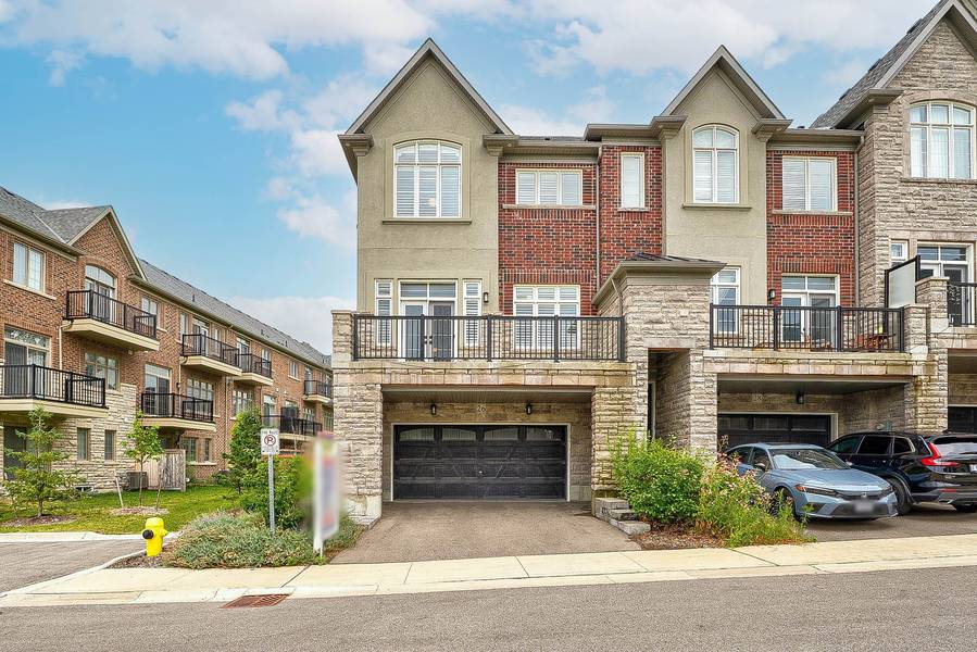 26 Island Green LN, Markham, ON L6C 0Y7