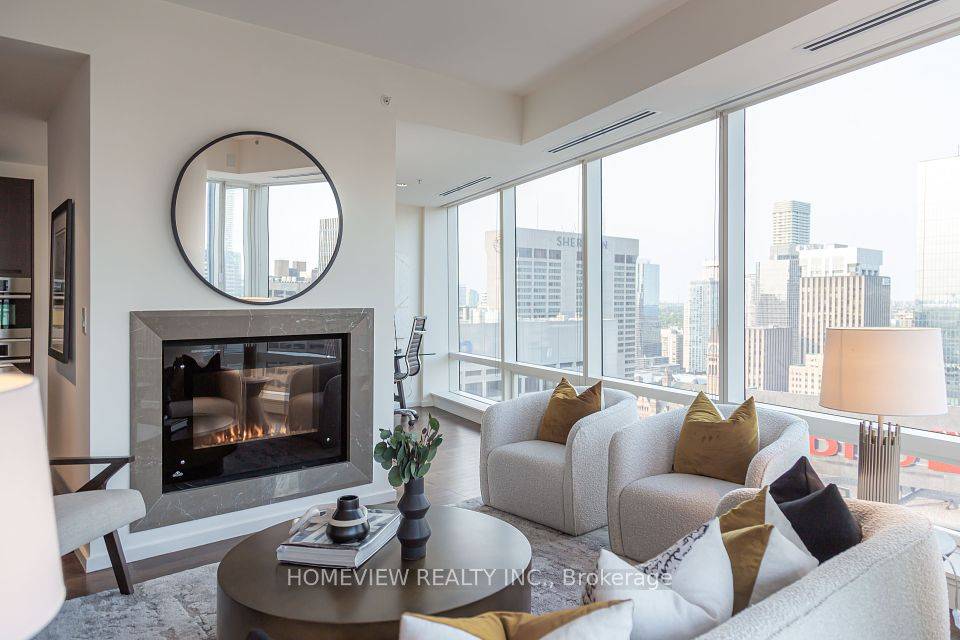 Toronto C01, ON M5H 0A2,180 University AVE #3609