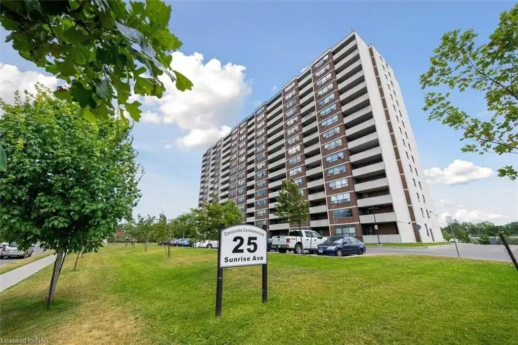 Toronto C13, ON M4A 2S2,25 SUNRISE AVE #1115