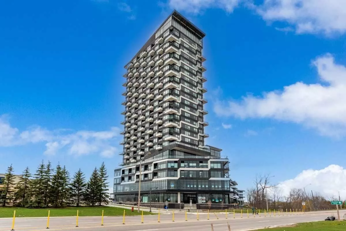 Oakville, ON L6H 3R6,297 Oak Walk DR #606