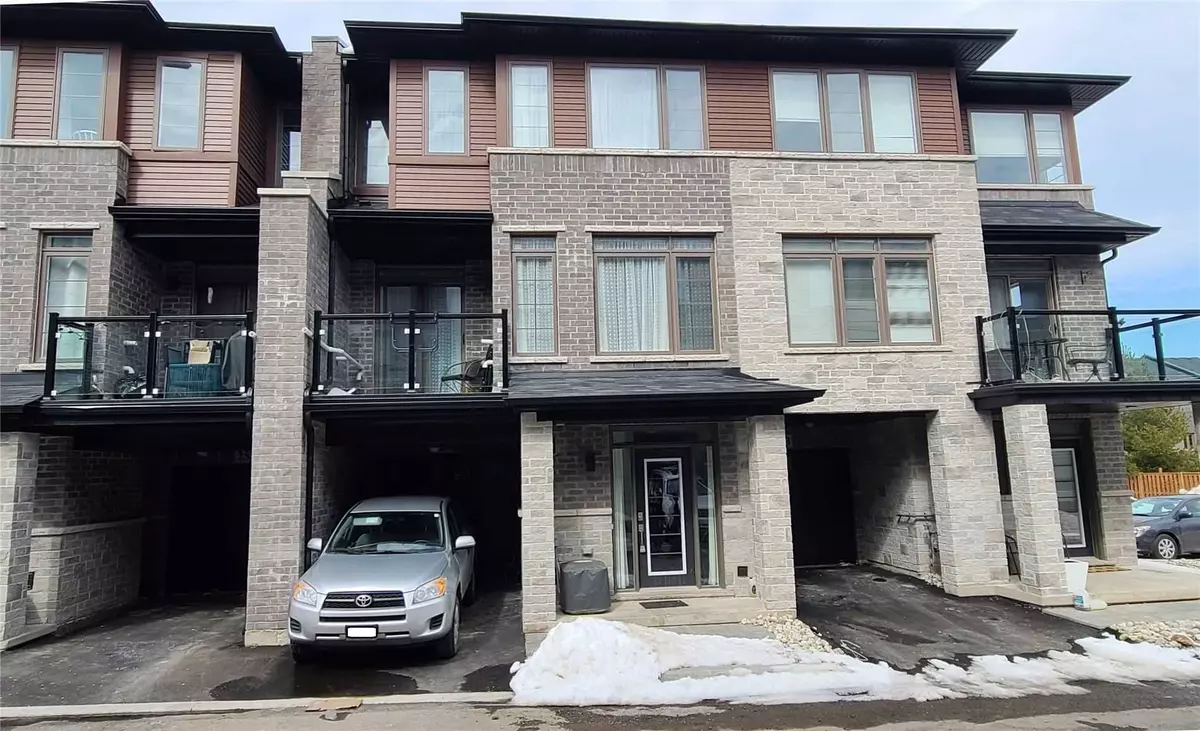 Lincoln, ON L3J 0T4,5000 Connor DR #24