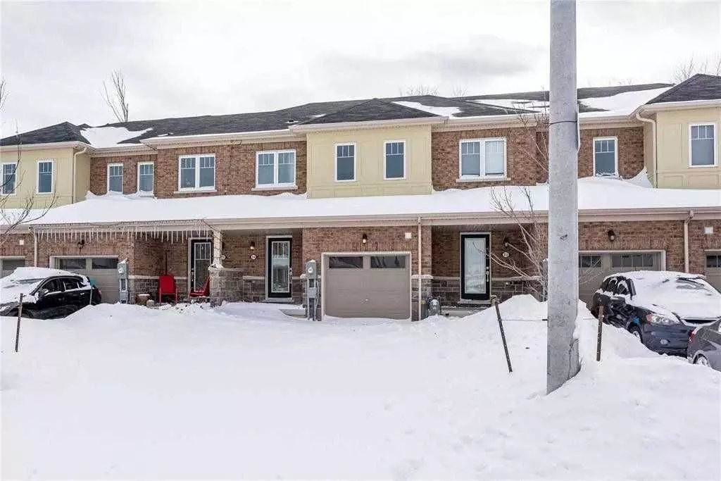 Thorold, ON L3B 5N5,214 Esther CRES