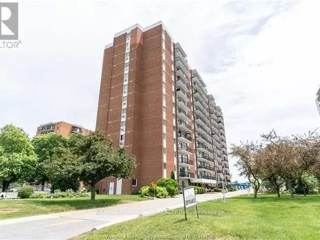 Windsor, ON N8S 1G3,8591 Riverside DR E #410