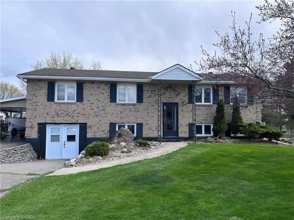 Greater Napanee, ON K7R 3K8,138 BAYVIEW DR