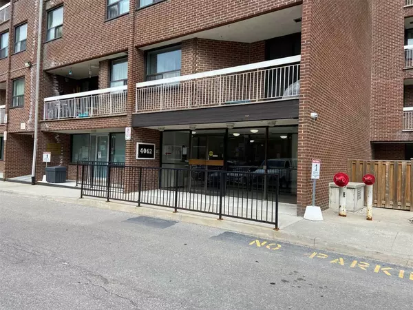 Toronto E10, ON M1E 4V5,4062 Lawrence AVE #111