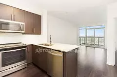 Richmond Hill, ON L4B 0B1,65 Oneida CRES #1406