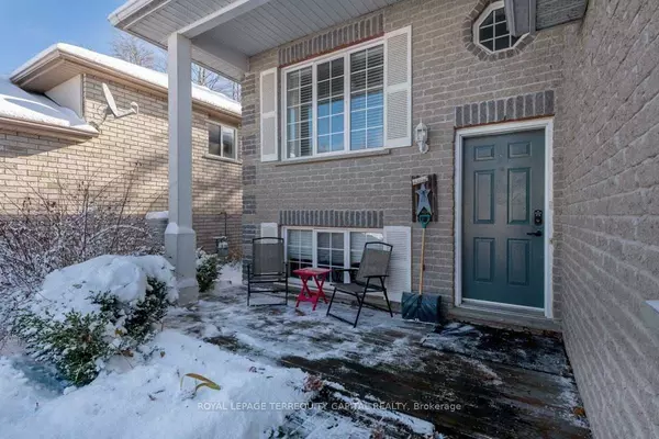 Barrie, ON L4M 6Y3,39 Monique CRES #Upper