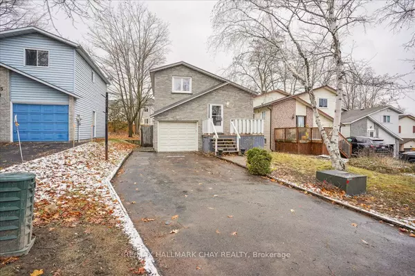 Barrie, ON L4N 5T7,31 Melinda CRES