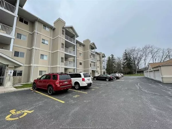 Windsor, ON N9E 4W4,1655 Grand Marais RD W #201