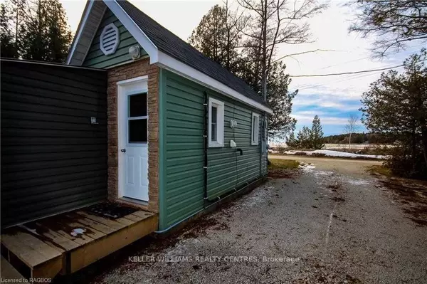 South Bruce Peninsula, ON N0H 2T0,333 Bay ST