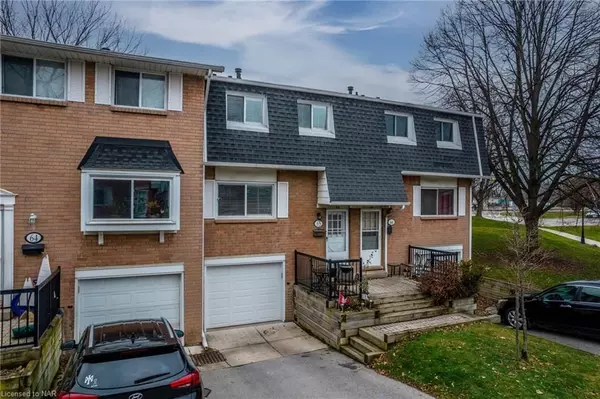 Welland, ON L3C 6J6,185 DENISTOUN ST #65