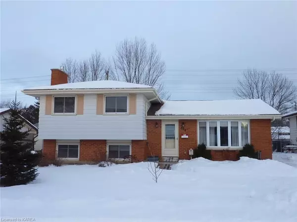 Frontenac, ON K7M 5X5,368 CARRIE CRES