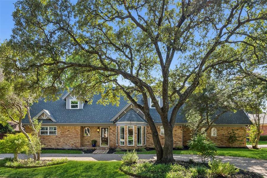 1706 Preston Hollow Court, Arlington, TX 76012