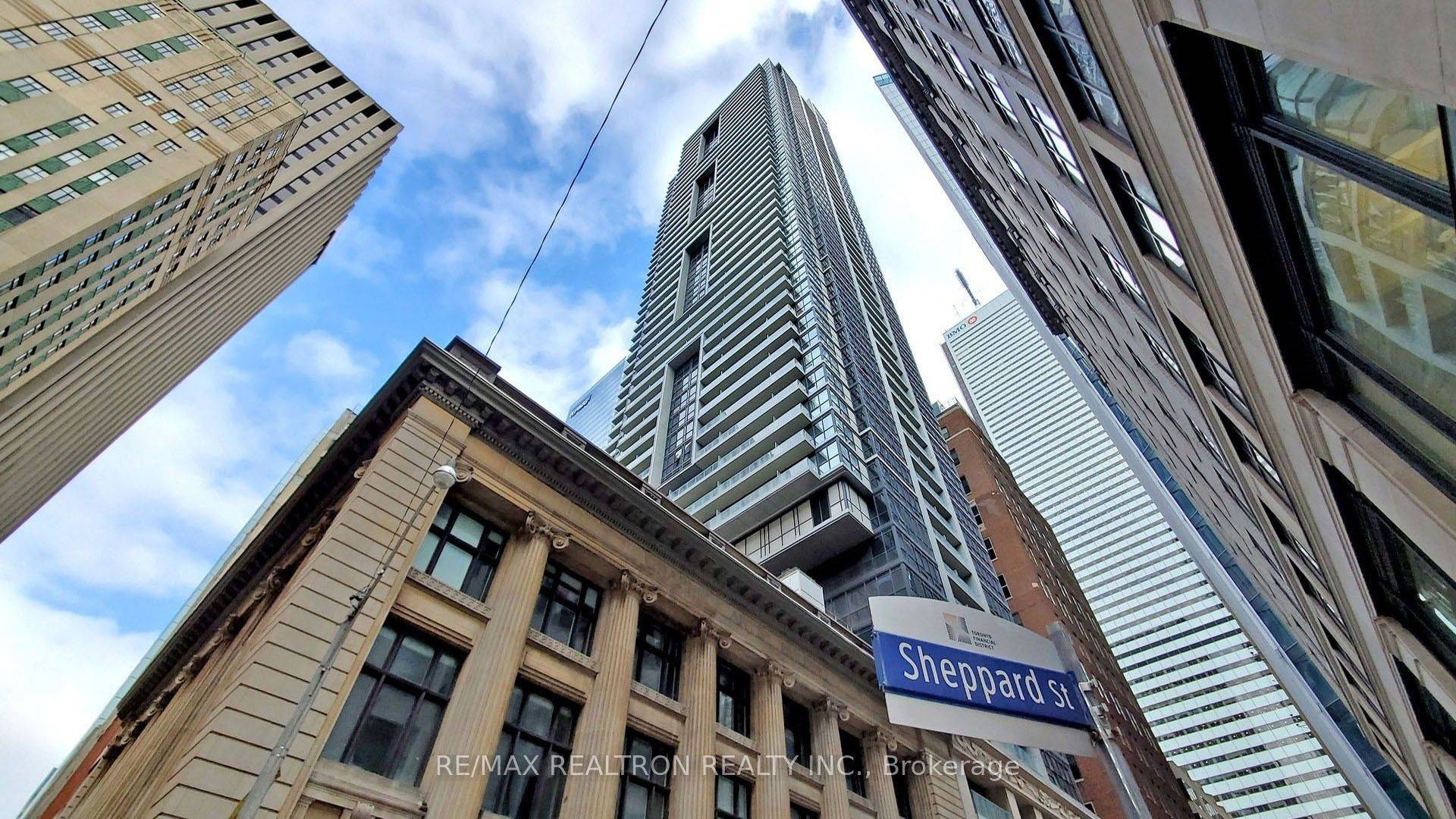 Toronto C01, ON M5H 0B1,70 Temperance ST #4914