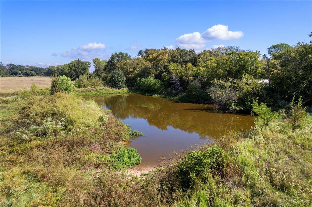 Tool, TX 75143,696 E Will White Road