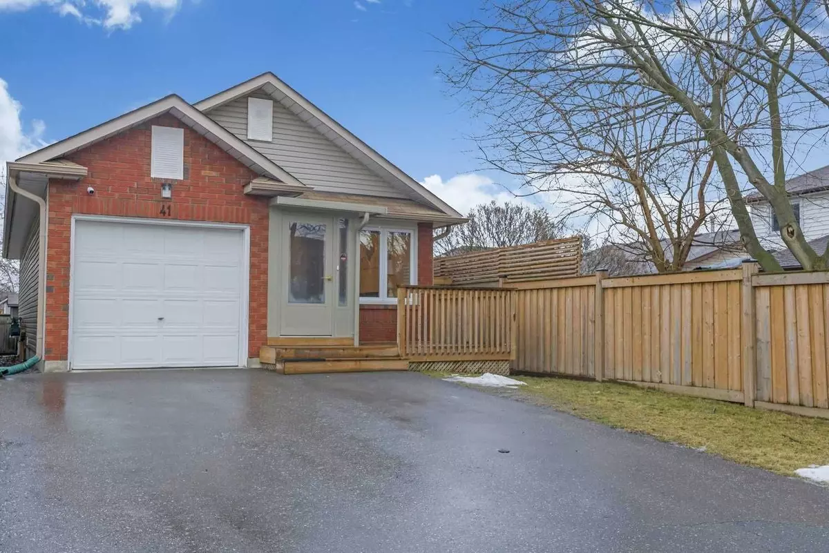 Clarington, ON L1C 4Y5,41 Mcfeeters CRES