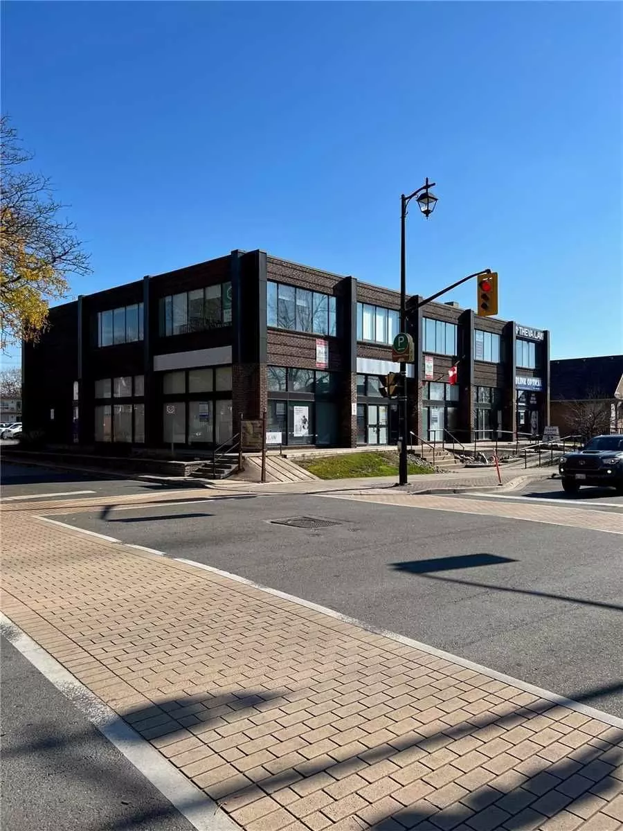 Markham, ON L3P 1X3,43 Main ST N ##2