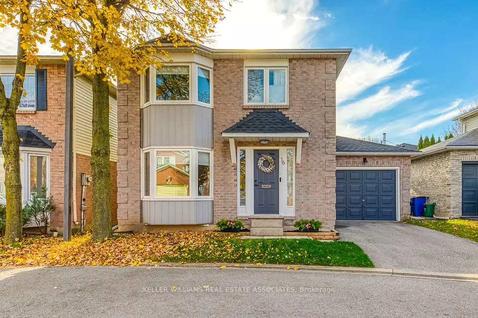 Halton, ON L7P 4S3,2345 Cotswold CRES #16