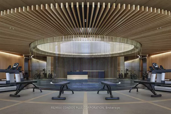 Toronto C01, ON M5V 0V1,35 Mercer ST #3710