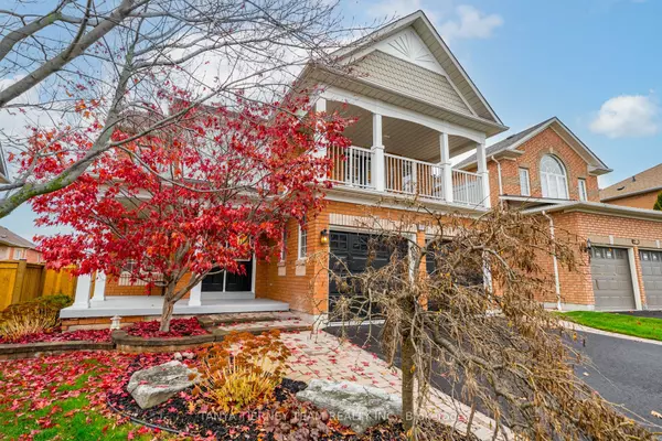 Whitby, ON L1M 2G8,30 Clair AVE