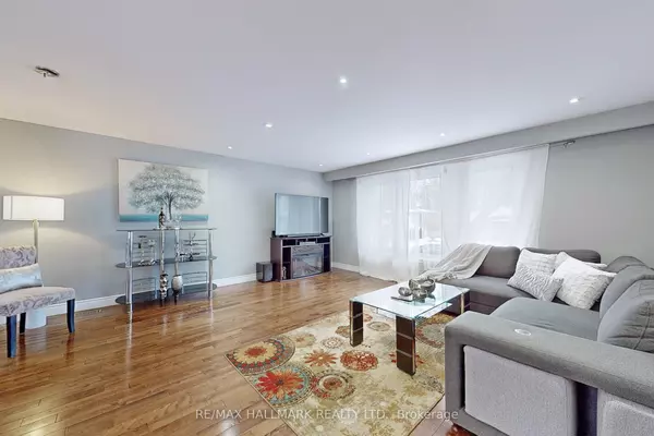 Whitby, ON L1N 5M3,69 Calais ST