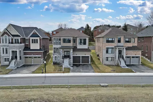 Newmarket, ON L3X 0M2,123 Bethpage CRES