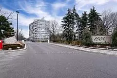 Richmond Hill, ON L4B 3J7,8501 Bayview AVE #311