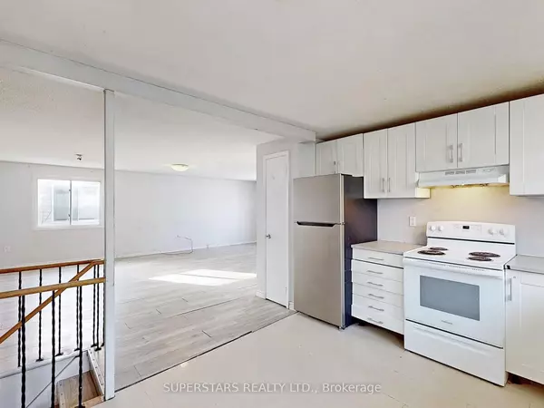 Barrie, ON L4M 5T3,96 Hickling TRL