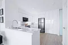 Toronto W06, ON M8V 3W9,1 Palace Pier CT #2712