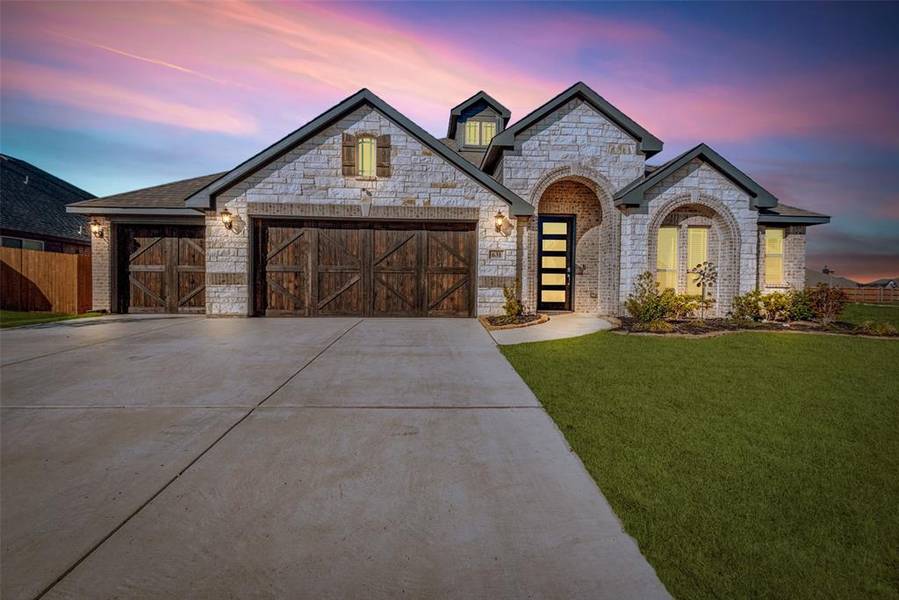 631 Sirius Drive, Waxahachie, TX 75165