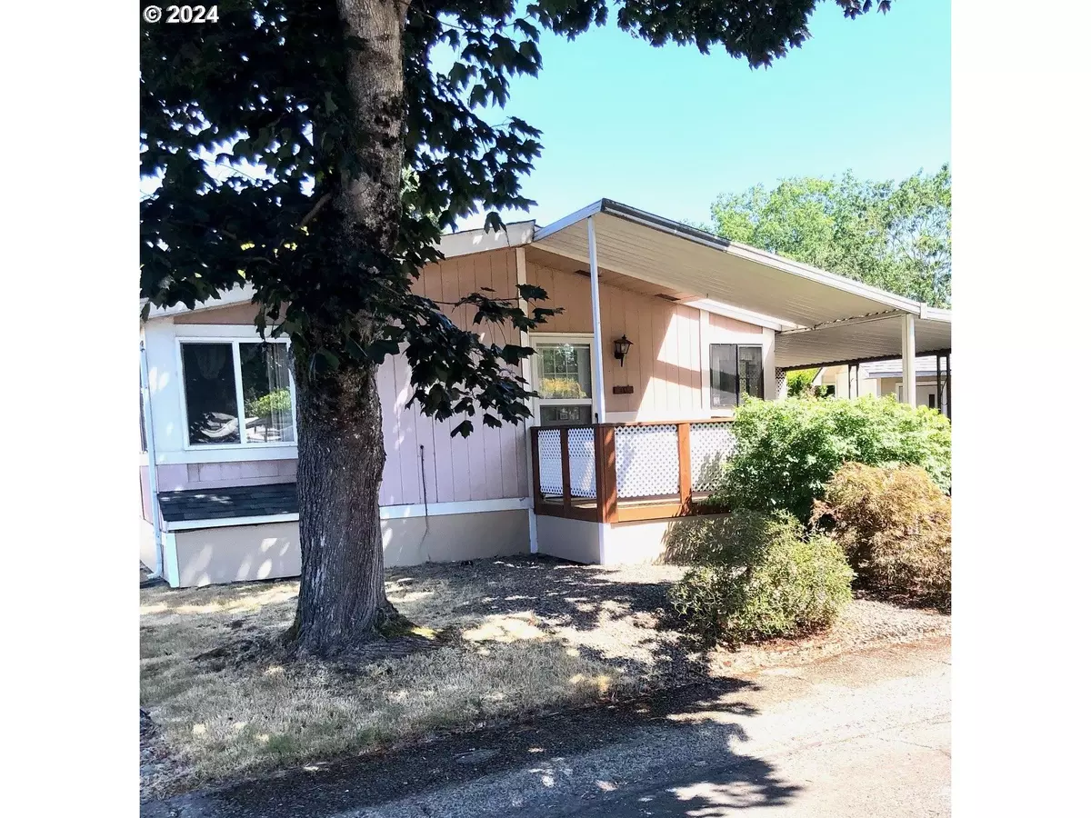 Eugene, OR 97408,1475 Green Acres RD #133