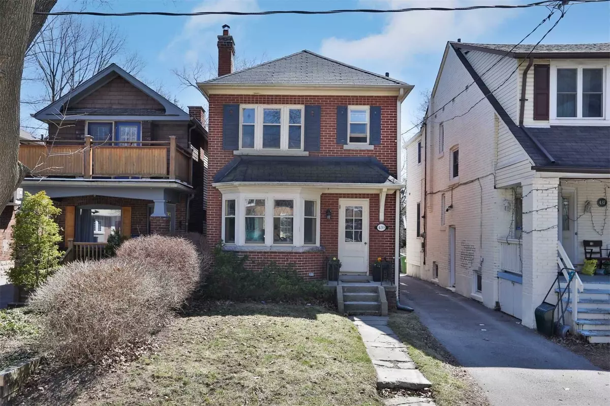 Toronto C10, ON M4S 1E1,439 Balliol ST