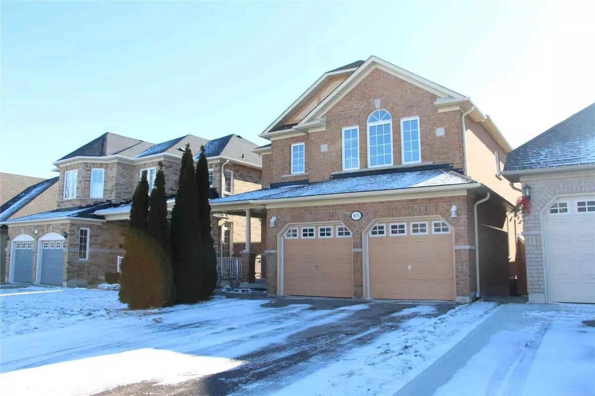 Oshawa, ON L1K 3C5,975 Coyston DR