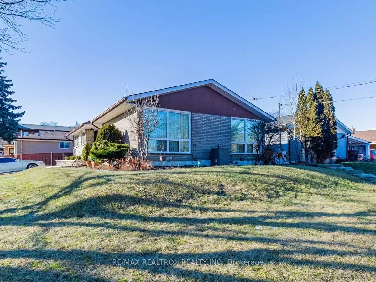 Toronto E09, ON M1G 1M5,34 Shoreland CRES #Bsmt