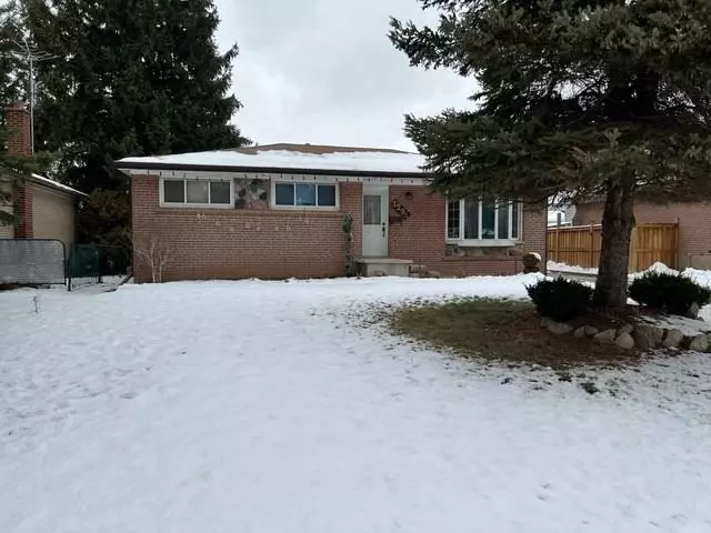 Oakville, ON L6L 2X2,1295 Pinegrove RD