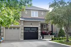 Caledon, ON L7E 2T4,13 Manorwood CT