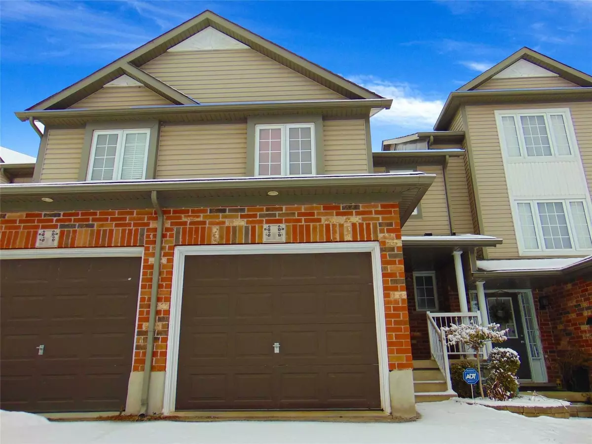 Kitchener, ON N2E 4C2,215 Snowdrop CRES