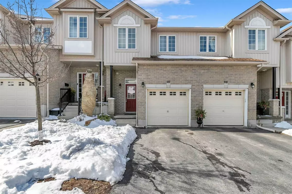 Kitchener, ON N2P 1B8,105 Pinnacle DR #97