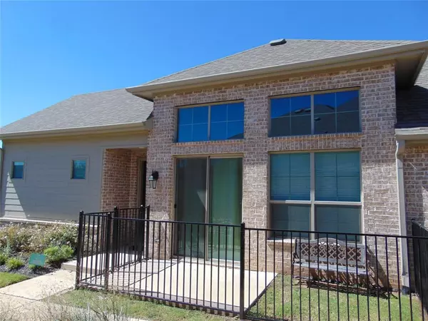 2649 Chardonnay Court, Grand Prairie, TX 75054